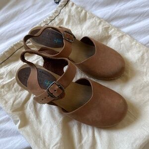 Moheda Dolly Clogs Size 37